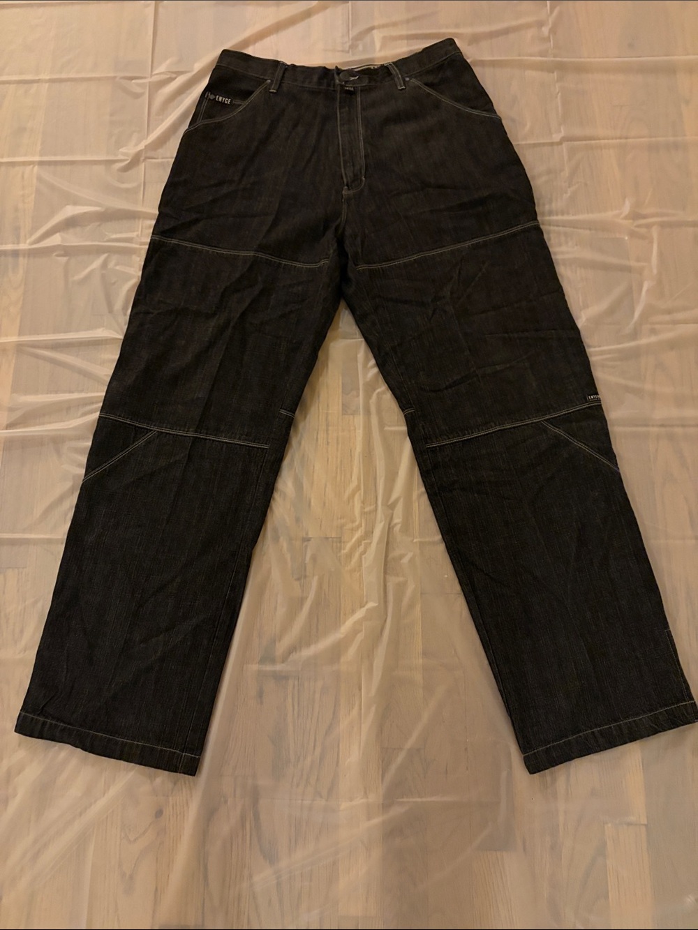 Enyce Relaxed-fit, Black Denim Classic Jeans